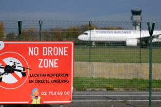 orice drona care perturba spatiul aerian trebuie doborata belgia isi consolideaza centrul de securitate aeriana 690cb3590374c