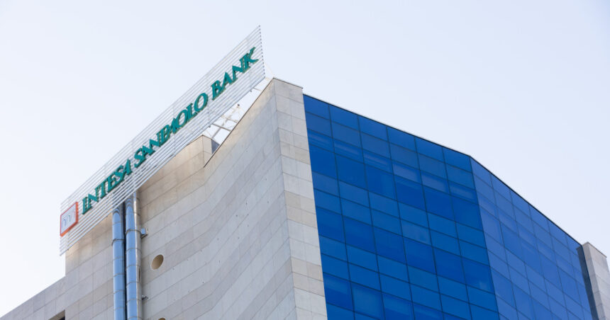 p recomandari pentru clientii first bank dupa integrarea in intesa sanpaolo bank romania ghid de activare a serviciilor 690adb10cb6fd