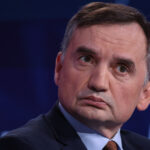 parchetul polonez cere arestarea fostului ministru conservator al justitiei refugiat in ungaria ce acuzatii i se aduc 69161b86619ea