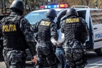 perchezitii in constanta si dambovita dupa un scandal in satul de vacanta trei barbati au fost retinuti 69297776769c5