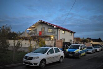 perchezitii in cumpana la locuintele a trei barbati banuiti de savarsirea infractiunilor de incaierare si tulburarea ordinii publice 69149e06df2f9