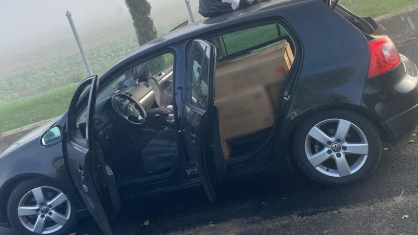 peste 250 de kilograme de articole pirotehnice gasite de politisti intr un autoturism la valu lui traian 6905fde25de75