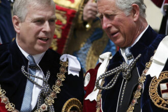 plan de autoconservare al casei regale motivele care l au determinat pe regele charles sa ia masuri dure impotriva printului andrew 6905c0568bf67