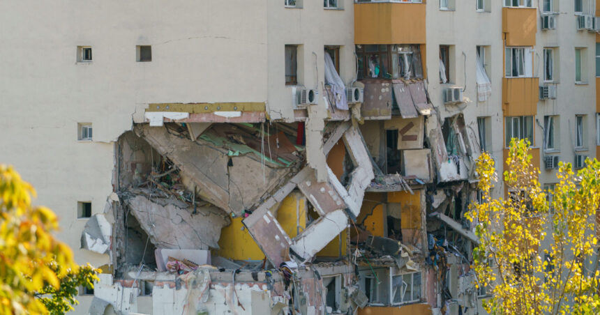 pmb sprijina in continuare locatarii afectati de explozia din rahova 27 de familii cazate pentru alte 17 sunt decontate chiriile 691c8fd868c8e