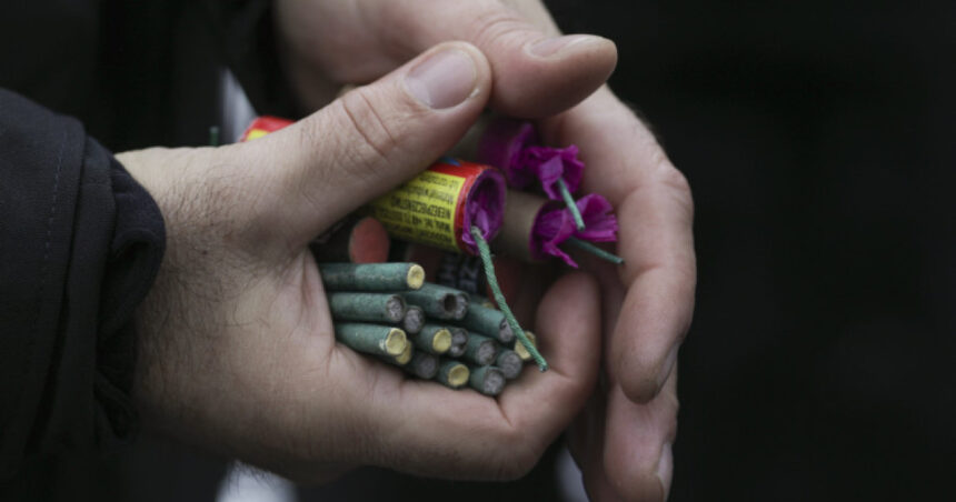 politia romana a anuntat controale stricte la petarde si artificii verificari inclusiv pe internet si la firmele de curierat 69202c892e827