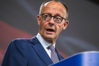 popularitatea lui friedrich merz in scadere doar 16 dintre germani l ar vota la urmatoarele alegeri ce i se reproseaza cancelarului 69188d3b299f8