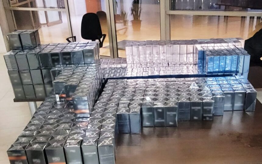 portelanuri de peste 200 000 de euro si sute de parfumuri contrafacute descoperite in portul constanta si la vama veche 691315221e654