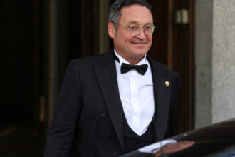 premiera juridica in spania procurorul general este judecat pentru scrgere de informatii implicatiile politice ale dosarului 69084e40a0e9a