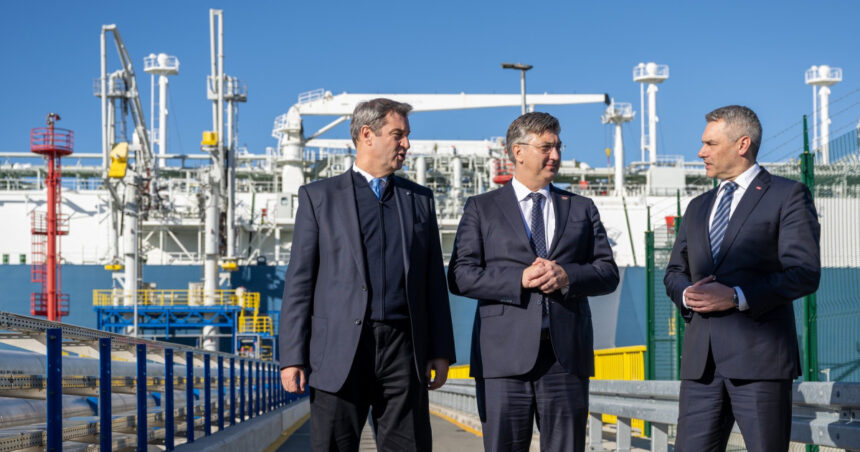 premierul landului bavaria ii ataca pe membrii afd sunt bufonii curtii lui putin servitorii kremlinului 6919ecc84474e