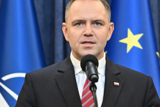 presedintele karol nawrocki ia masuri pentru interzicerea partidului comunist polonez 6915f140925dd