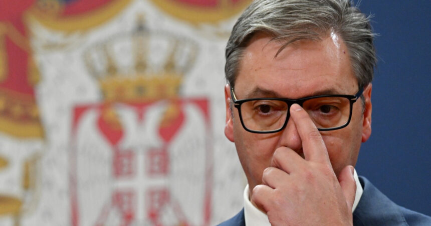 presedintele sarb a cedat in fata protestatarilor si a promis alegeri anticipate 6907cfad2b4b4