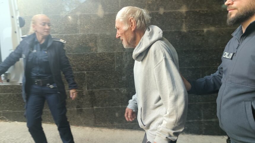 primele imagini cu suspectul crimei de la cuza voda sedinta de judecata s a terminat judecatorii vor decide libertatea barbatului 692845b08c889