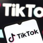 proces istoric in franta tiktok este acuzata ca impinge tinerii spre suicid instanta va analiza mai multe rapoarte ale autoritatilor 690c69684c849