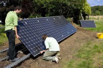 prosumatorii afectati de mecanismul actual de compensare ce se intampla cu banii pentru energia pe care o dau in retea 690ecf943ba81