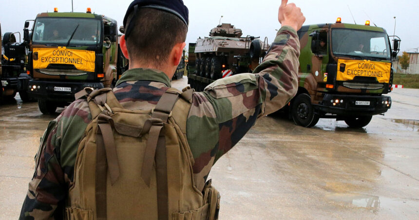 ramanem aici si suntem fericiti sa o facem franta anunta cat timp va pastra militarii sai stationati in romania 691c7765e5b4f