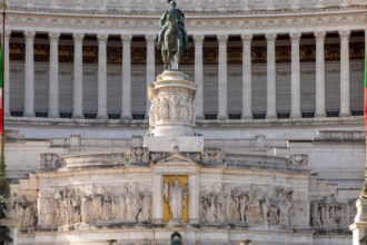 roma declara o zi de doliu in memoria romanului mort in torre dei conti sindicatele organizeaza un eveniment special in cinstea lui 690a104c1f69c