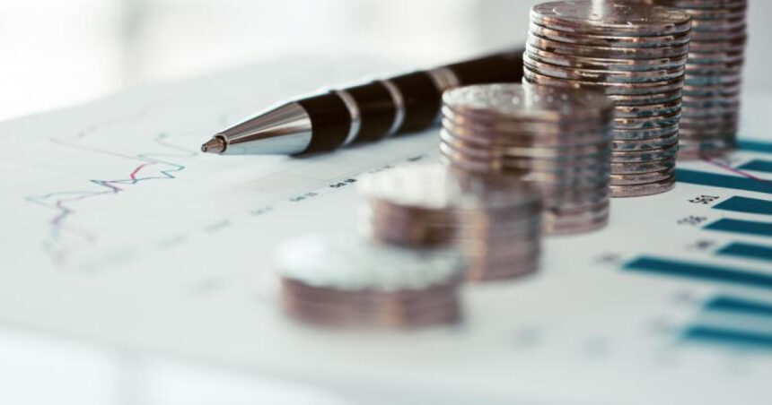 romanii platesc indirect pentru cresterea deficitului comercial guvernul se va imprumuta mai mult iar costul ajunge la cetateni 6911d50097269