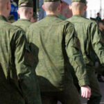 rusia face eforturi sa si completeze efectivele militare in scadere recrutari in randul populatiei sarace din regiunile indepartate 6914ca04275a1