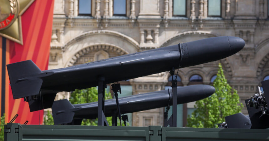 rusia vrea sa importe 12 000 de nord coreeni pentru a lucra in fabricile de drone sustine spionajul ucrainean 6917312ce8d86