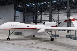 rusii au copiat celebra drona americana reaper surpriza apare insa in componentele din care este facuta 690c661ba685e