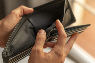 salariul mediu net a ajuns la 5 443 de lei in septembrie expert salariile cresc pe hartie dar preturile mananca diferenta 69149429b7730