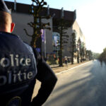 schimb de focuri de arma in anderlecht regiunea capitalei bruxelles un copil de 11 ani a fost ranit usor autorii au fugit pe scutere 690a28d8308a8