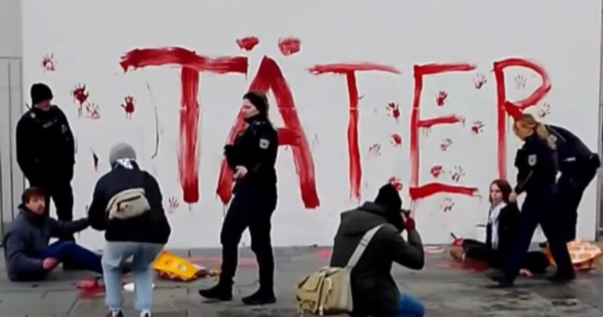 sediul cancelariei din berlin a fost vandalizat cu vopsea rosie de activisti pro palestinieni 691ca879a68b9