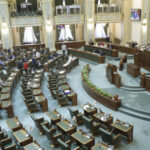 senatul a respins controversatul proiect de lege care limiteaza dreptul la avort 691defa6a2ebe