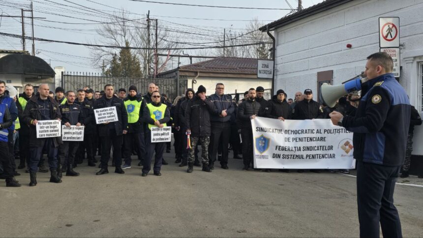 sindicatele anunta proteste in penitenciarele din tara politistii anunta ca vor refuza munca suplimentara 692470dc4e910