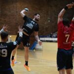 spectacol handbalistic in derby ul dintre cs medgidia si steaua bucuresti din divizia a 6919b668ec680