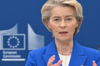 strategia ursulei von der leyen pentru a trece bugetul ue face concesii parlamentului si incearca sa nu infurie tarile membre 6914285a738ed