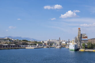 sua vor ca grecia sa ia inapoi portul pireu de le chinezi e regretabil dar cred ca sunt solutii se poate gasi o iesire 691757e80fd6e