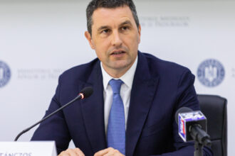 tanczos barna impozitul minim pe cifra de afaceri franeaza industria auto si trebuie redus la jumatate din 2026 691d54bab015c