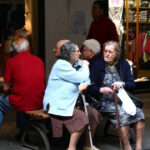 tara din ue unde femeile sunt campioane la longevitate iar peste 23 000 de oameni au trecut de 100 de ani 690f3a26a97ff