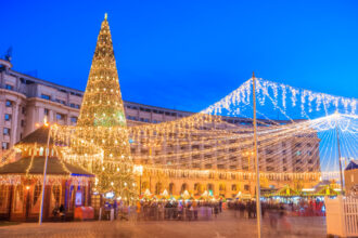 targuri de craciun deschise din 29 noiembrie in bucuresti unde sunt amenajate cele opt piete tematice de sarbatori 6929404bf1ab1