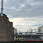 trei reactoare de la centrale nucleare ucrainene functioneaza la capacitate redusa de 10 zile dupa un atac rusesc 691ba0b840329