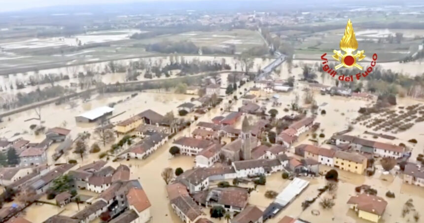 trupul unuia dintre disparuti gasit dupa alunecarea de teren din gorizia italia cautarile pentru a doua persoana continua 691b8f4ee8cf9