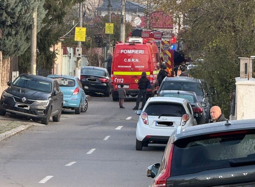 un autoturism a lovit o teava de gaze pe o strada din km 5 din constanta liceul de marina a fost evacuat 691c177985d9c