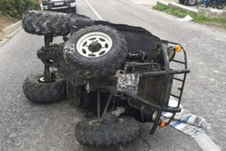 un barbat a intrat cu atv ul intr un stalp din localitatea biruinta judetul constanta 69233ee041f61