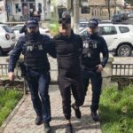 un barbat condamnat pentru loviri si marturie mincinoasa a fost incarcerat la penitenciarul poarta alba 690c8114ce793