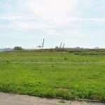 Un nou proiect de 8 etaje va apărea pe bulevardul 1 Mai vechi: descoperă cine stă în spatele investiției și ce documentație au prezentat la Direcția de Mediu din Constanța. 3 un imobil de opt etaje va fi construit pe bulevardul 1 mai vechi vezi cine sunt investitorii si ce au depus la directia de mediu constanta 69058ab369030