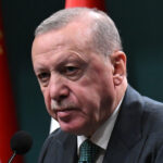 un jurnalist turc a fost condamnat la patru ani de inchisoare pentru ca l a amenintat pe erdogan 6926eeca573b7