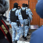 un tribunal din moscova l a declarat pe un rus acuzat de activitati lgbt vinovat la un an dupa ce s a sinucis in arestul politiei 691bffc84d016