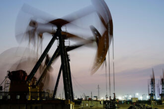 veniturile rusiei din petrol si gaze ar putea scadea cu 35 in ultimul an 6924d0d5bd800