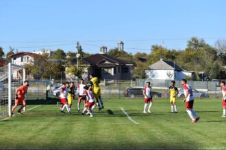 victorie pe linie pentru echipele fruntase in etapa de sambata a ligii a iv a 690659676e465