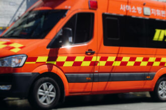 video accident grav in coreea de sud doua femei au murit si 18 persoane au fost ranite dupa o accelerare brusca a unui camion 69158ee026841