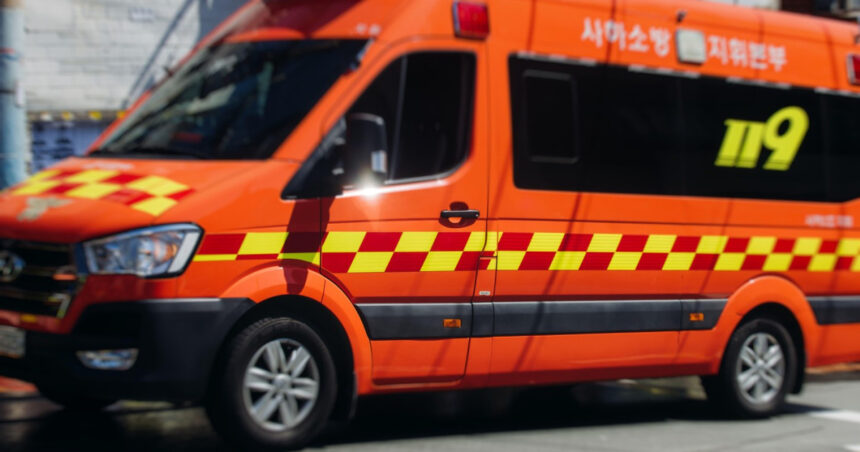 video accident grav in coreea de sud doua femei au murit si 18 persoane au fost ranite dupa o accelerare brusca a unui camion 69158ee026841