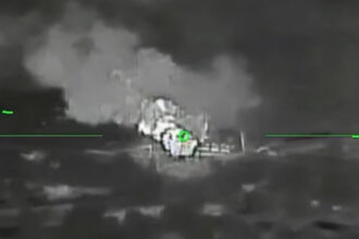 video actionam asimetric pentru a contracara inamicul ucraina a atacat depozite de petrol in crimeea imagini cu operatiunea 690df6f584674