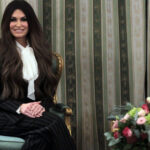 video ambasadoarea sua la atena starneste comentarii pe retelele de socializare din cauza tinutei provocatoare afisate la un eveniment 6928512868982