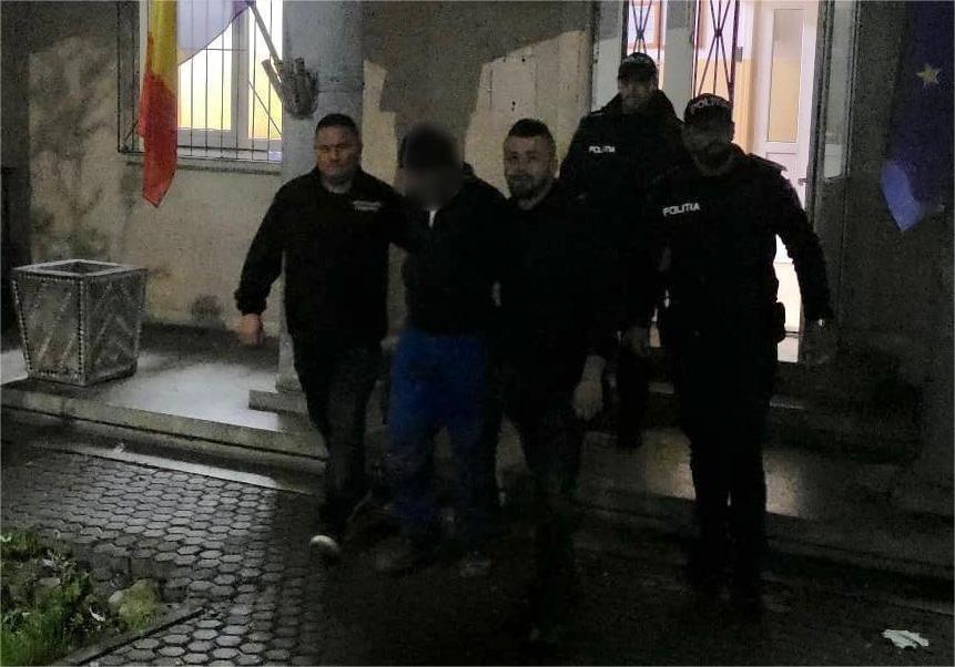 video barbat retinut la medgidia dupa ce a agresat sexual o femeie pe strada 6911db44c4d81